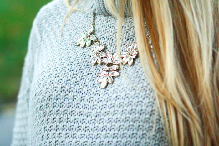 grey poncho rocksbox